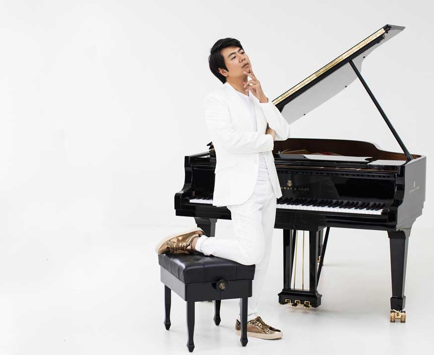 Lang Lang famous Chinese pianist