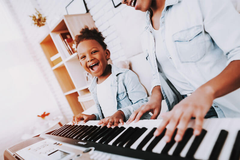 10 Developmental Benefits of Piano Lessons for Kids